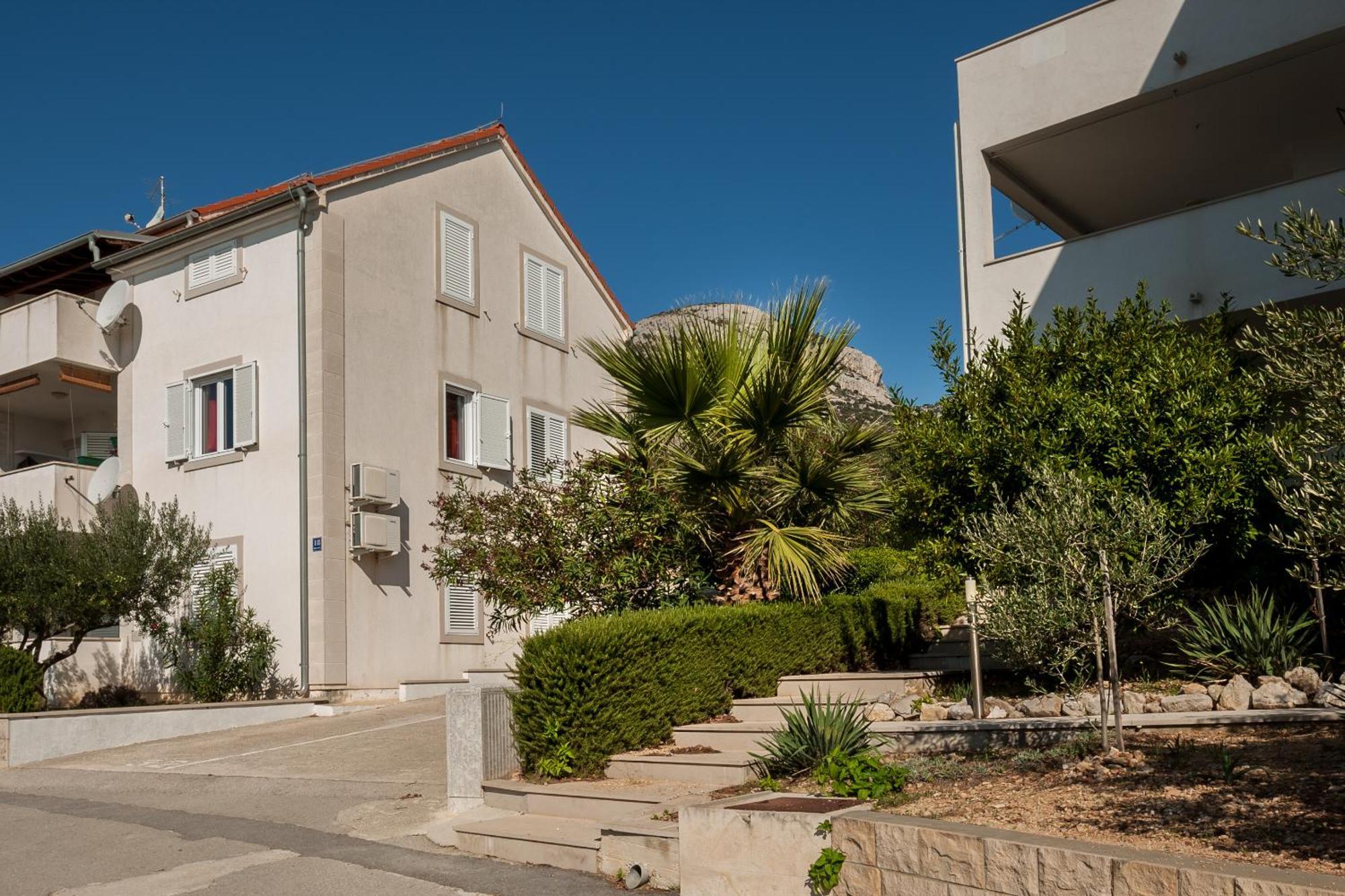Apartments Mistral Bol Exterior photo